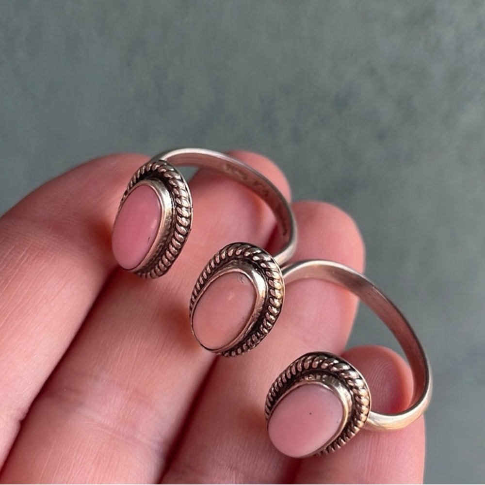 THE TRIPLE THREAT” NAVAJO PINK CONCH ADJUSTABLE RING